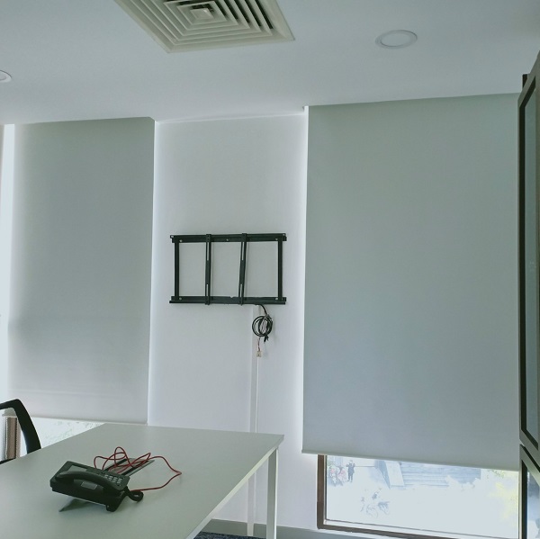 Rèm Cuốn Kéo Tay 7 Rèm cuốn kéo tay cửa sổ