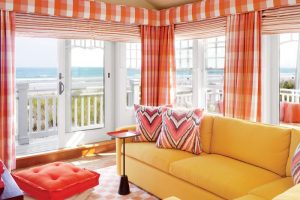 Làm đẹp cửa sổ nhà bạn với rèm cửa màu cam