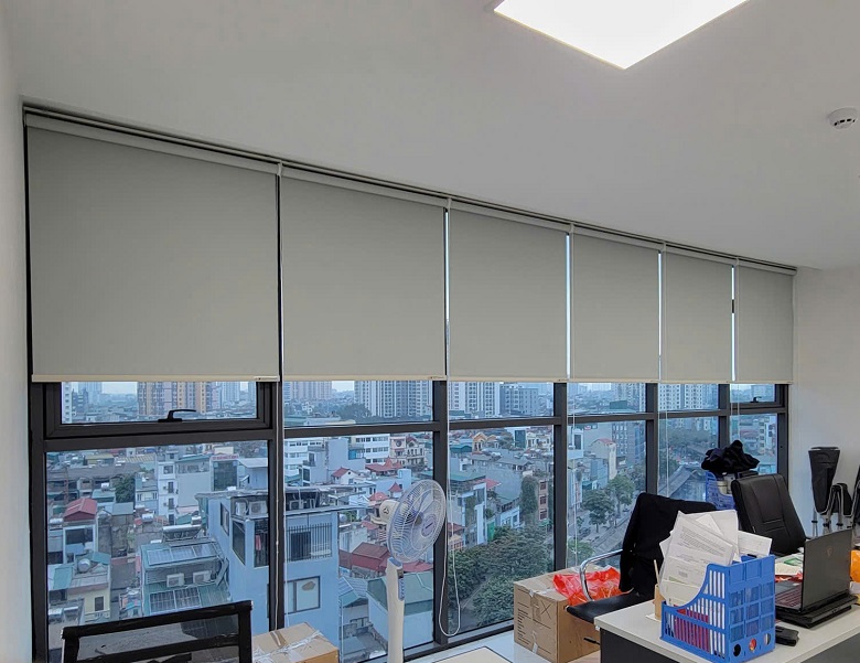 Lắp Đặt Rèm Cuốn Cản Nắng Cửa Sổ Học Viện Hậu Cần Tại Phường Bồ Đề, Hà Nội 3 Mẫu rèm cuốn lắp đặt cho học viện hậu cần