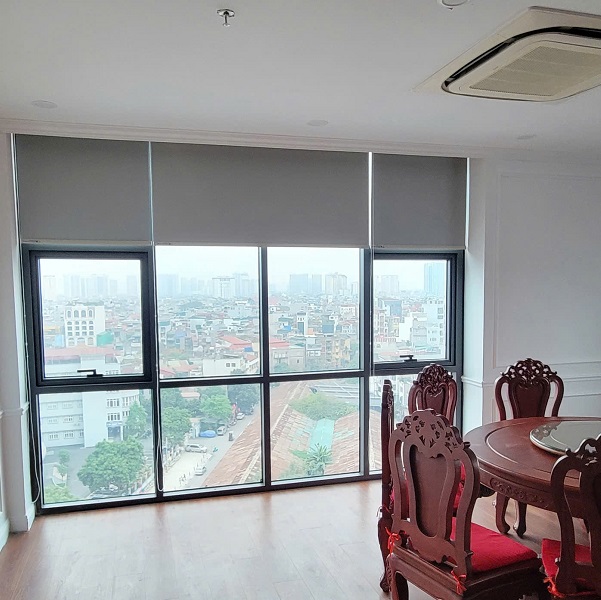 Lắp Đặt Rèm Cuốn Cản Nắng Cửa Sổ Học Viện Hậu Cần Tại Phường Bồ Đề, Hà Nội 2 Rèm cuốn mau ghi cho cửa sổ kính