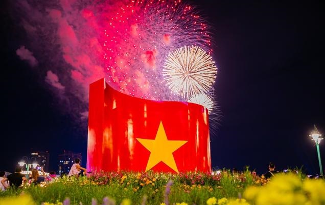 Lịch Nghỉ Lễ Rèm Châu Âu Dịp Quốc Khánh 2/9/2026 1 Pháo hoa quốc khánh